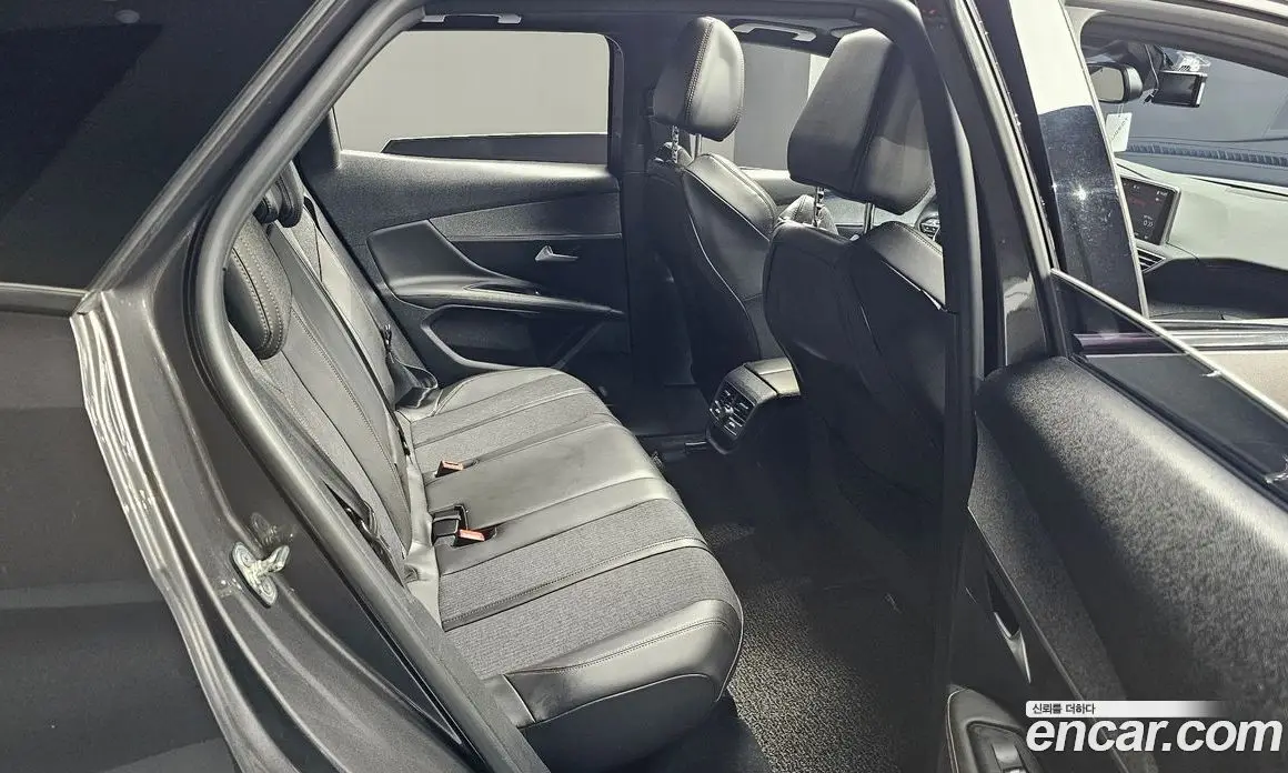 Peugeot 3008 2019 1.5 автомат (гидро), фото 18 Peugeot 3008 2019 1.5 автомат (гидро), фото 18