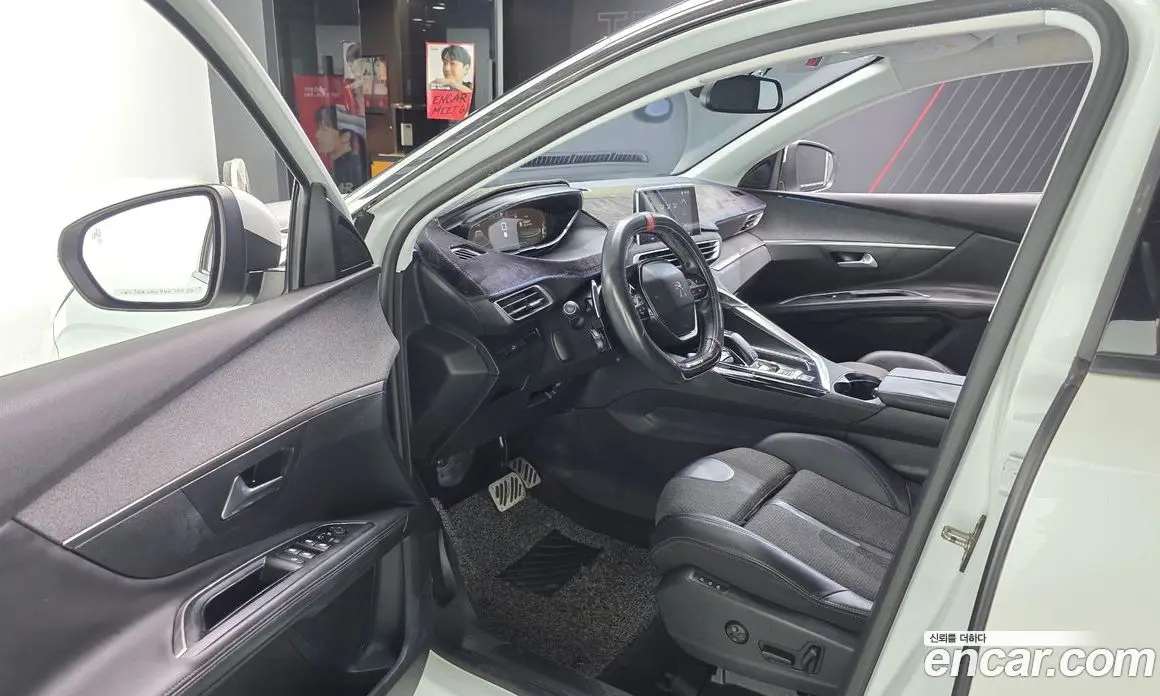 Peugeot 5008 2018 1.6 автомат (гидро), фото 13 Peugeot 5008 2018 1.6 автомат (гидро), фото 13