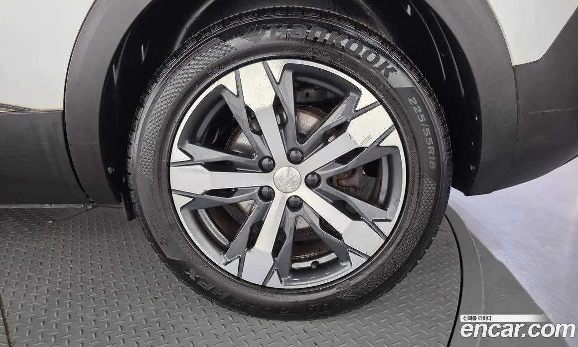 Peugeot 5008 2018 1.6 автомат (гидро), фото 7 Peugeot 5008 2018 1.6 автомат (гидро), фото 7