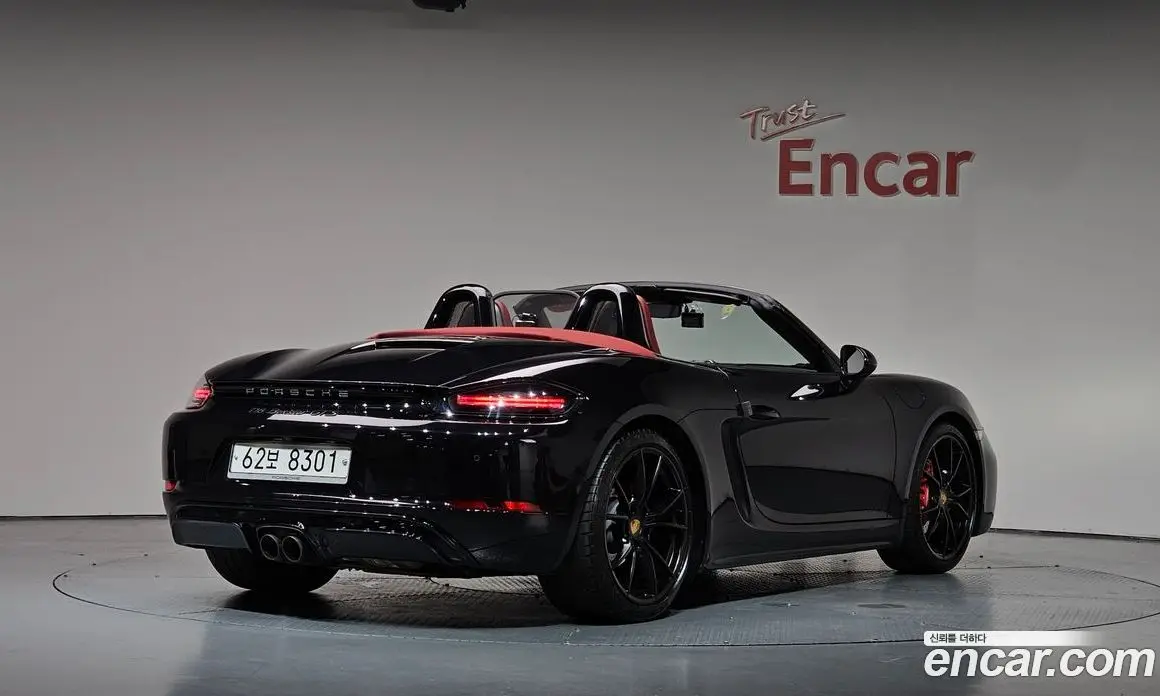 Porsche 718 2019 2.5 автомат (гидро), фото 1 Porsche 718 2019 2.5 автомат (гидро), фото 1