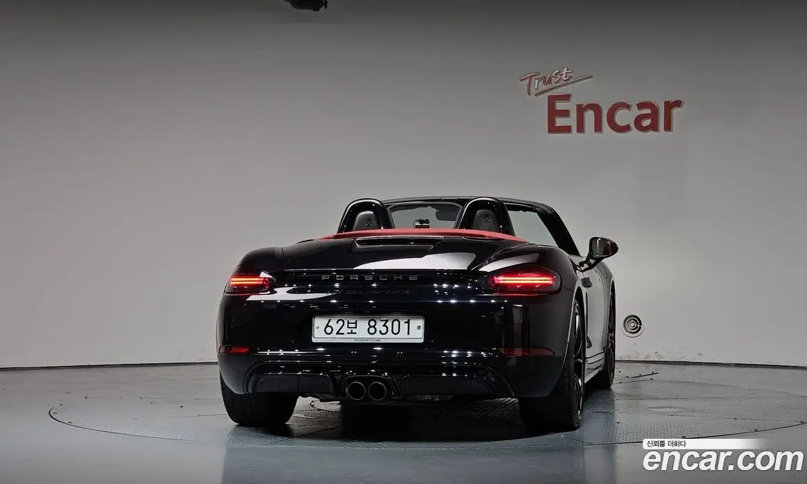 Porsche 718 2019 2.5 автомат (гидро), фото 3 Porsche 718 2019 2.5 автомат (гидро), фото 3