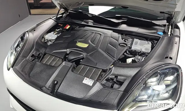 Porsche Cayenne 2020 3.0 автомат (гидро), миниатюра 5 Porsche Cayenne 2020 3.0 автомат (гидро), миниатюра 5