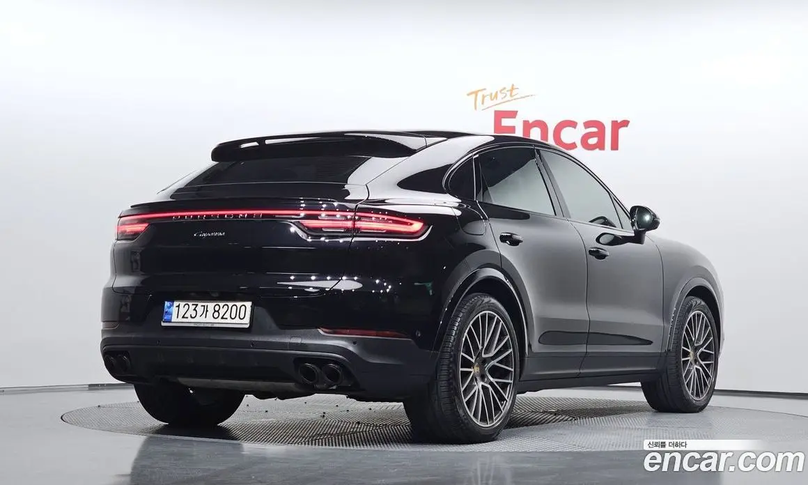 Porsche Cayenne 2021 3.0 автомат (гидро), фото 2 Porsche Cayenne 2021 3.0 автомат (гидро), фото 2