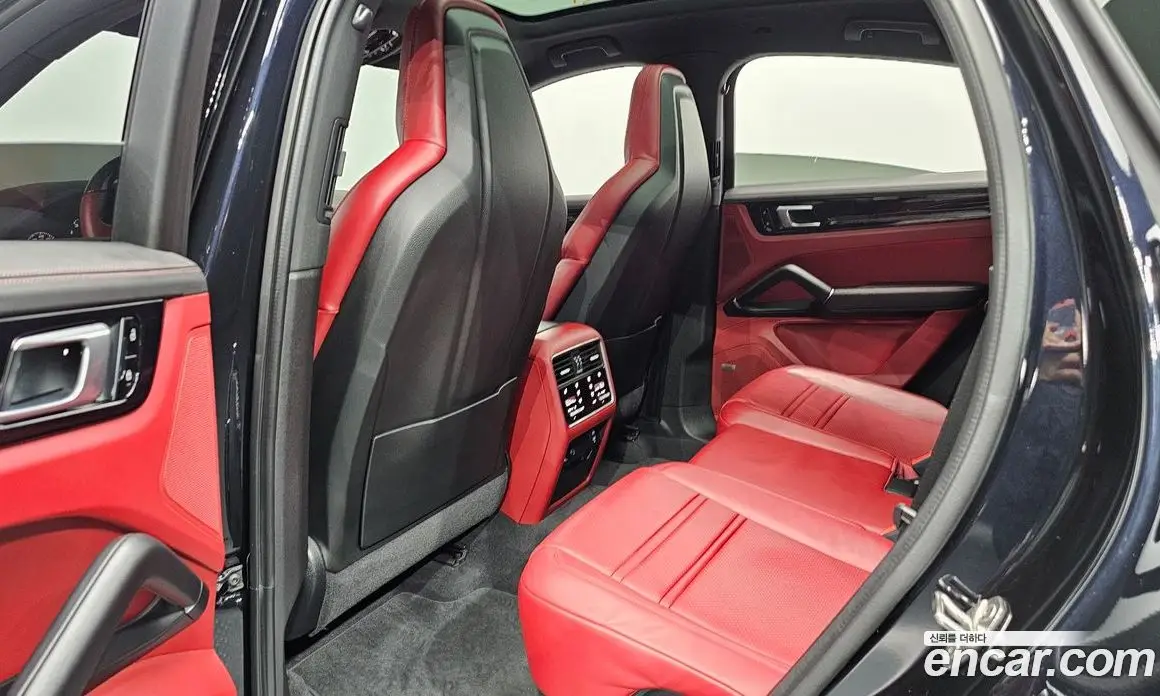 Porsche Cayenne 2021 3.0 автомат (гидро), фото 16 Porsche Cayenne 2021 3.0 автомат (гидро), фото 16