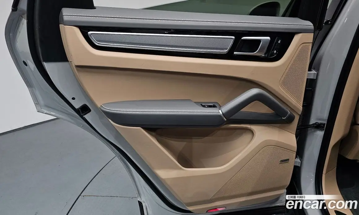 Porsche Cayenne 2023 3.0 автомат (гидро), фото 14 Porsche Cayenne 2023 3.0 автомат (гидро), фото 14