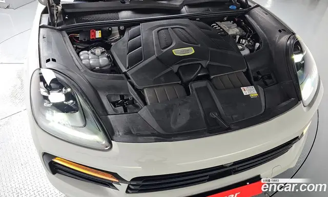 Porsche Cayenne 2023 3.0 автомат (гидро), миниатюра 5 Porsche Cayenne 2023 3.0 автомат (гидро), миниатюра 5
