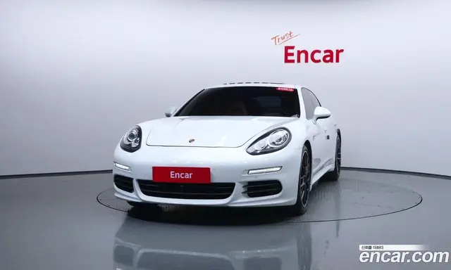 Porsche Panamera 2014 3.0 автомат (гидро), миниатюра 2 Porsche Panamera 2014 3.0 автомат (гидро), миниатюра 2