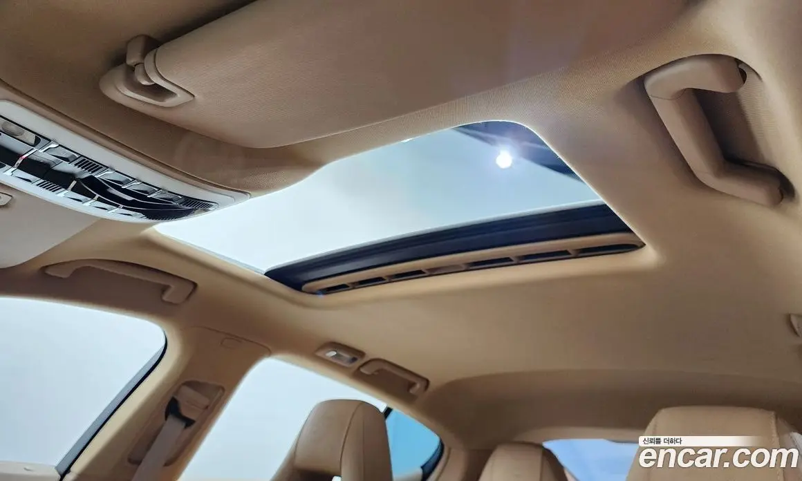 Porsche Panamera 2014 3.0 автомат (гидро), фото 20 Porsche Panamera 2014 3.0 автомат (гидро), фото 20