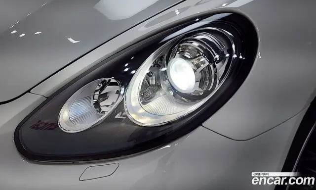 Porsche Panamera 2014 3.0 автомат (гидро), миниатюра 7 Porsche Panamera 2014 3.0 автомат (гидро), миниатюра 7