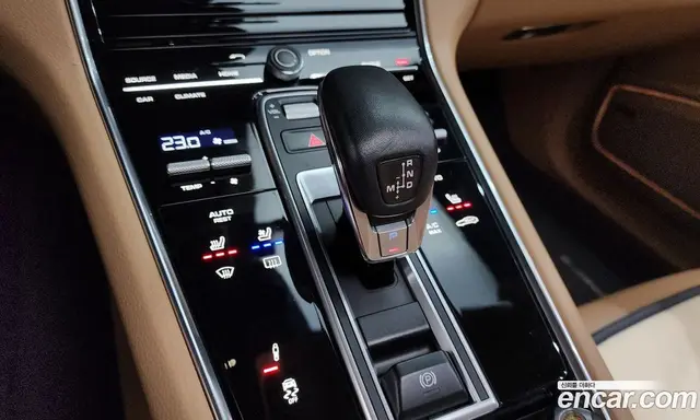 Porsche Panamera 2018 3.0 автомат (гидро), миниатюра 11 Porsche Panamera 2018 3.0 автомат (гидро), миниатюра 11