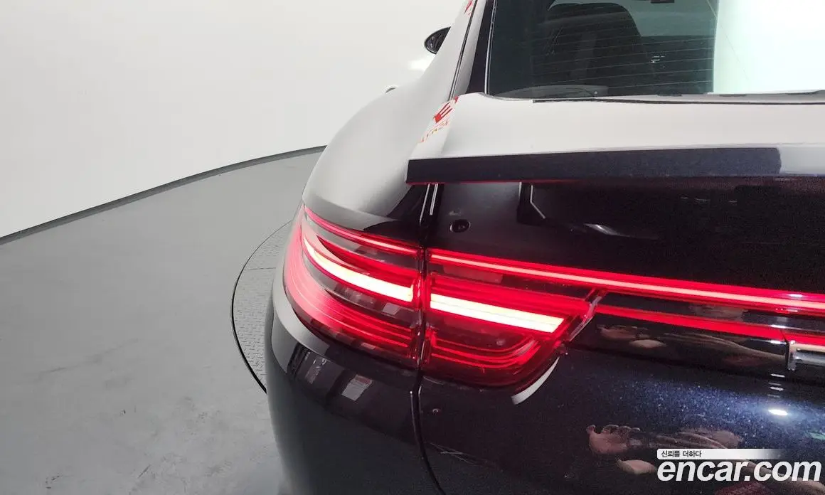 Porsche Panamera 2018 3.0 автомат (гидро), фото 8 Porsche Panamera 2018 3.0 автомат (гидро), фото 8