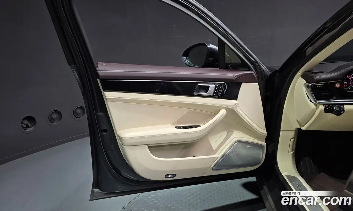 Porsche Panamera 2021 2.9 автомат (гидро), фото 14 Porsche Panamera 2021 2.9 автомат (гидро), фото 14