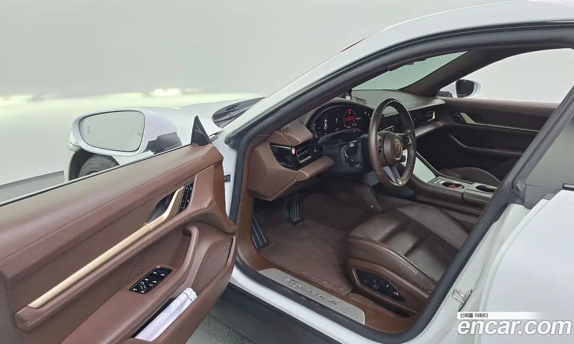 Porsche Taycan 2021 0.1 автомат (гидро), фото 13 Porsche Taycan 2021 0.1 автомат (гидро), фото 13
