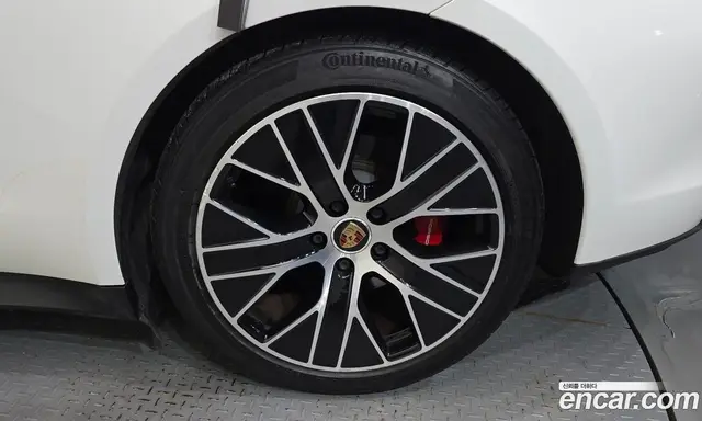 Porsche Taycan 2021 0.1 автомат (гидро), миниатюра 7 Porsche Taycan 2021 0.1 автомат (гидро), миниатюра 7