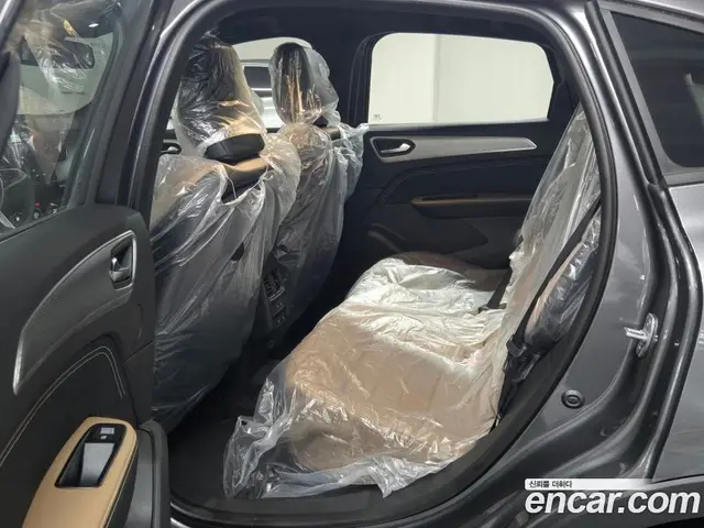 Renault (Samsung) Arkana 2026 1.6 автомат (гидро), миниатюра 11