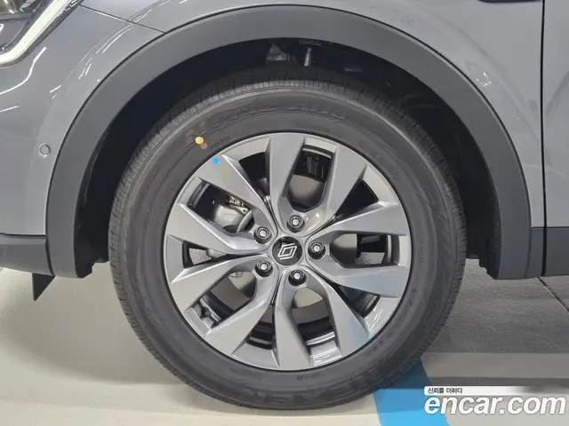 Renault (Samsung) Arkana 2026 1.6 автомат (гидро), миниатюра 5
