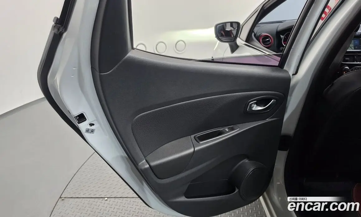 Renault (Samsung) Cilo 2018 1.5 автомат (гидро), фото 15 Renault (Samsung) Cilo 2018 1.5 автомат (гидро), фото 15
