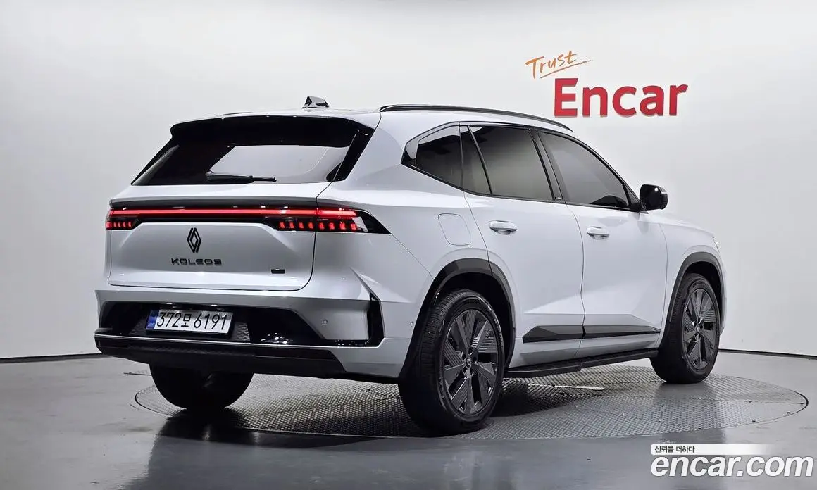 Renault (Samsung) Grand Koleos 2026 2.0 автомат (гидро), фото 2 Renault (Samsung) Grand Koleos 2026 2.0 автомат (гидро), фото 2