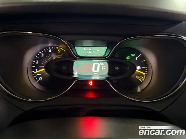 Renault (Samsung) QM3 2016 1.5 автомат (гидро), миниатюра 12