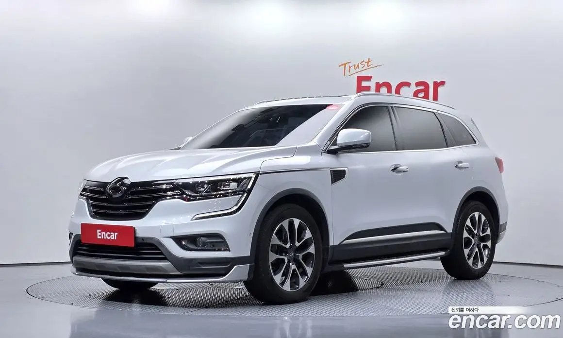 Renault (Samsung) QM6 2016 2.0 автомат (гидро), фото 1 Renault (Samsung) QM6 2016 2.0 автомат (гидро), фото 1