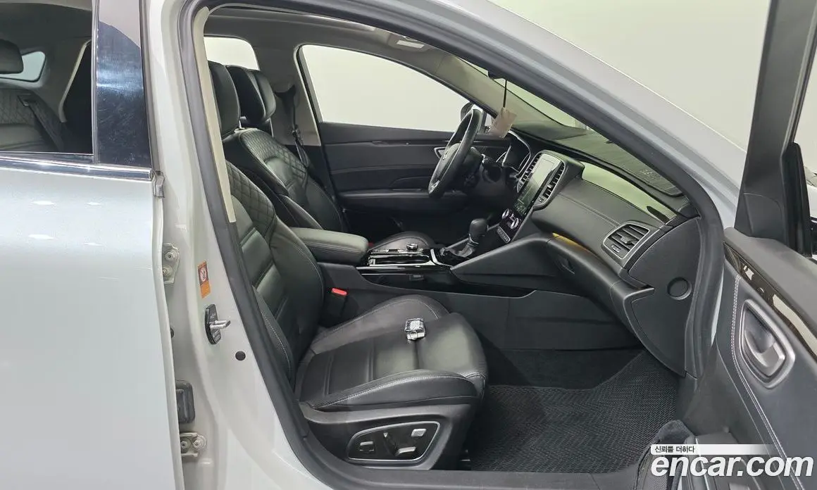Renault (Samsung) SM6 2016 1.6 автомат (гидро), фото 13 Renault (Samsung) SM6 2016 1.6 автомат (гидро), фото 13