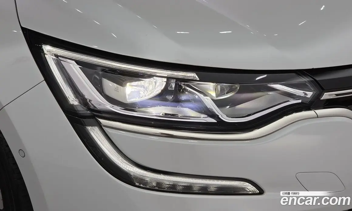 Renault (Samsung) SM6 2016 1.6 автомат (гидро), фото 8 Renault (Samsung) SM6 2016 1.6 автомат (гидро), фото 8
