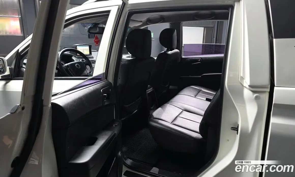 SsangYong Korando 2014 2.0 автомат (гидро), фото 16