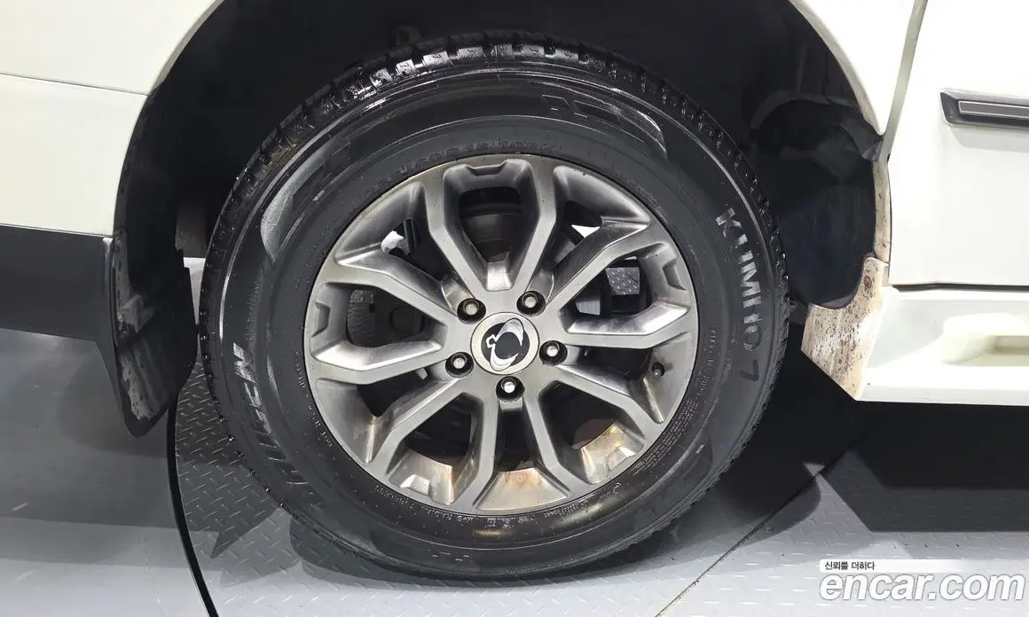 SsangYong Korando 2014 2.0 автомат (гидро), фото 5