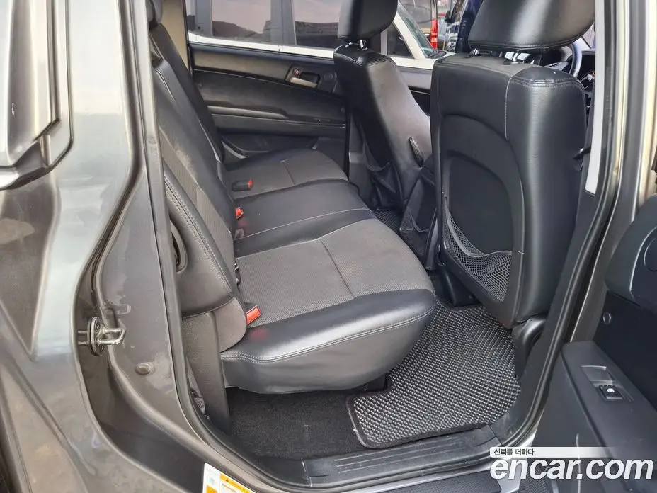 SsangYong Korando 2014 2.0 автомат (гидро), фото 18 SsangYong Korando 2014 2.0 автомат (гидро), фото 18