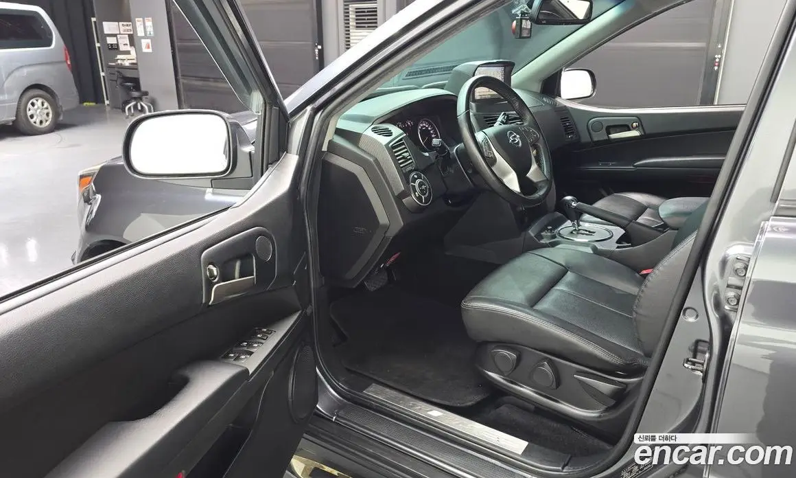 SsangYong Korando 2015 2.0 автомат (гидро), фото 13 SsangYong Korando 2015 2.0 автомат (гидро), фото 13