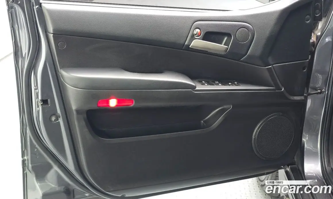 SsangYong Korando 2015 2.0 автомат (гидро), фото 14 SsangYong Korando 2015 2.0 автомат (гидро), фото 14