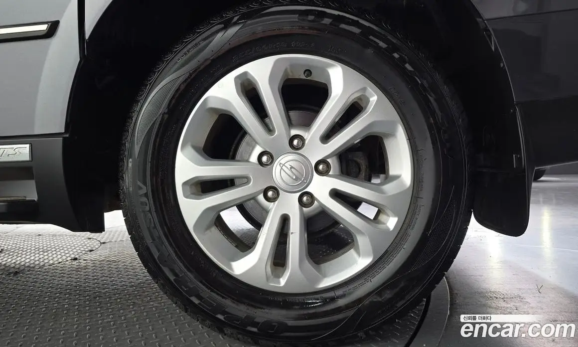 SsangYong Korando 2015 2.0 автомат (гидро), фото 7 SsangYong Korando 2015 2.0 автомат (гидро), фото 7