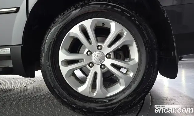 SsangYong Korando 2015 2.0 автомат (гидро), миниатюра 7 SsangYong Korando 2015 2.0 автомат (гидро), миниатюра 7