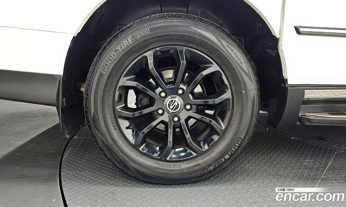 SsangYong Korando 2016 2.2 автомат (гидро), фото 5 SsangYong Korando 2016 2.2 автомат (гидро), фото 5