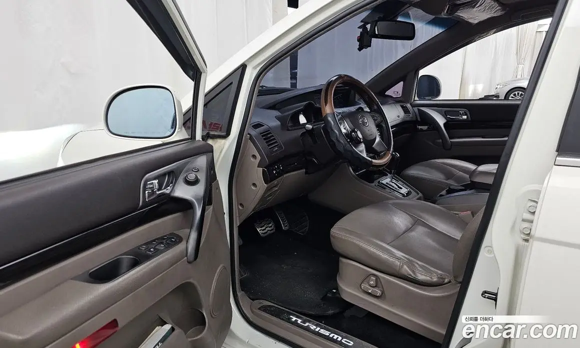 SsangYong Korando 2016 2.2 автомат (гидро), фото 13