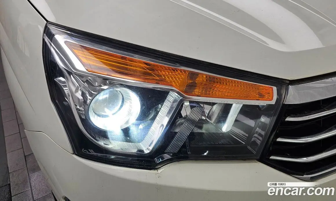 SsangYong Korando 2016 2.2 автомат (гидро), фото 8