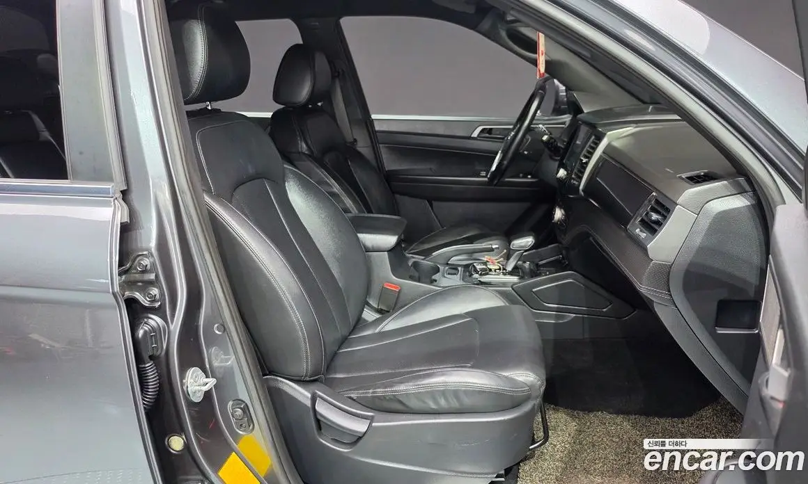 SsangYong Rexton 2021 2.2 автомат (гидро), фото 16