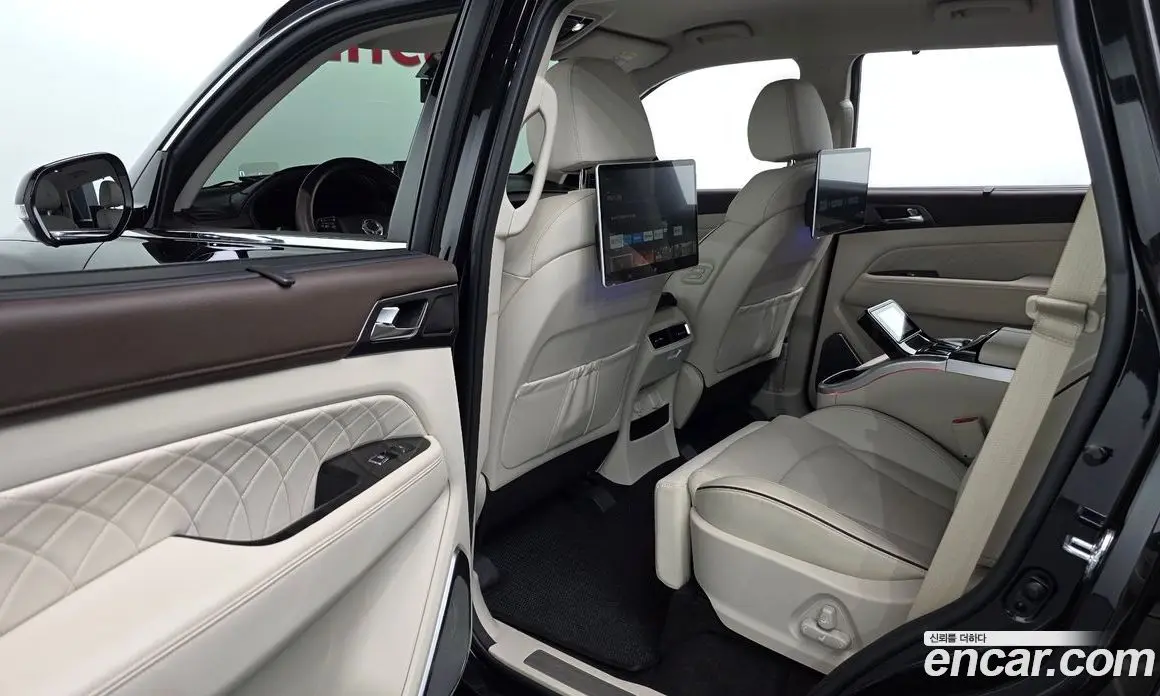 SsangYong Rexton 2024 2.2 автомат (гидро), фото 17 SsangYong Rexton 2024 2.2 автомат (гидро), фото 17