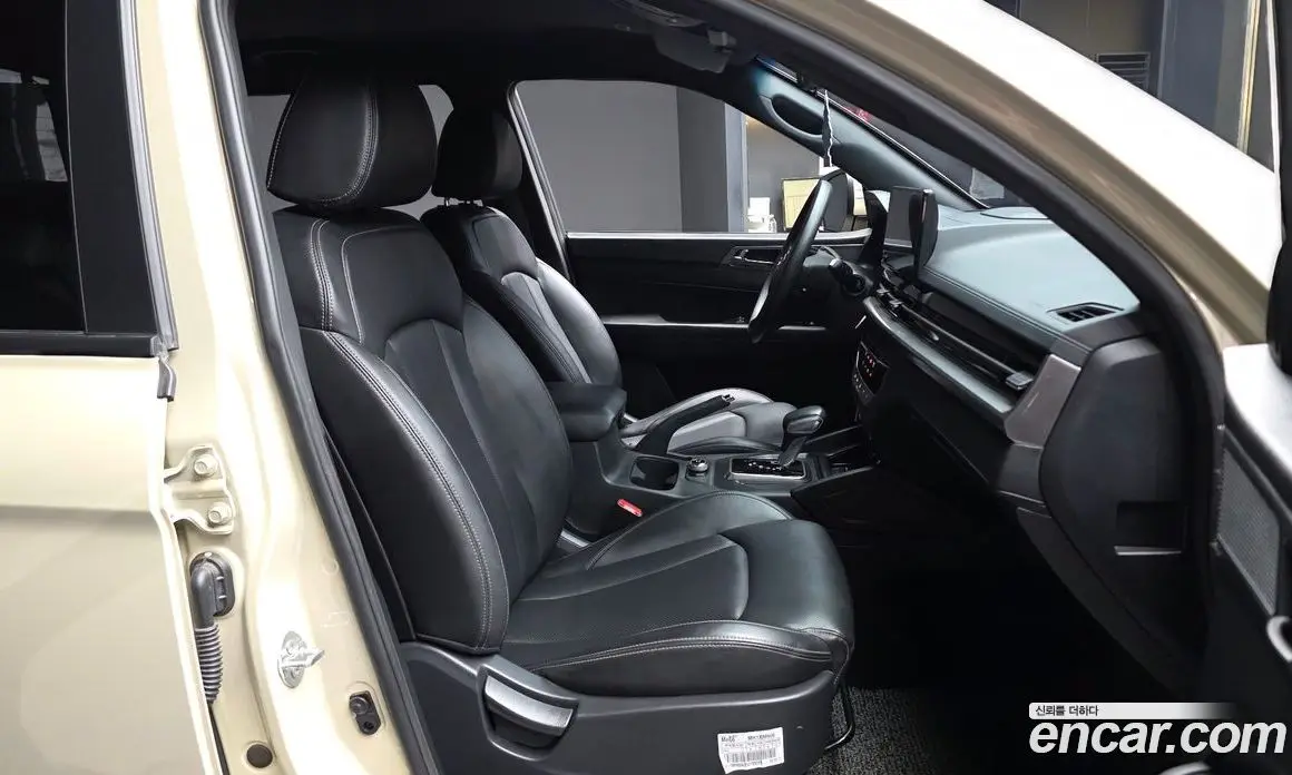 SsangYong Rexton 2024 2.2 автомат (гидро), фото 17