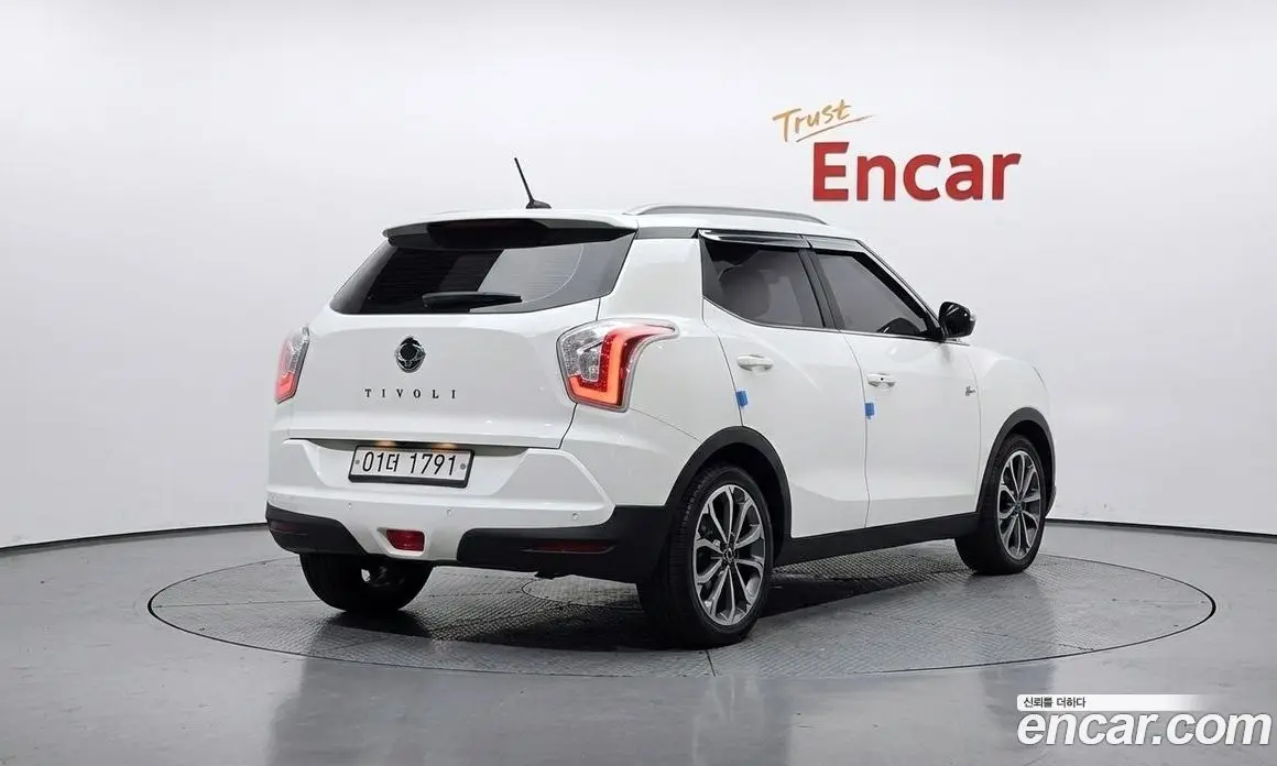 SsangYong TIBOLI 2018 1.6 автомат (гидро), фото 2 SsangYong TIBOLI 2018 1.6 автомат (гидро), фото 2
