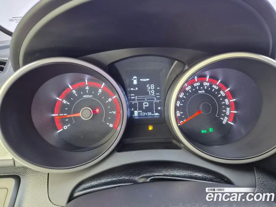 SsangYong TIBOLI 2018 1.6 автомат (гидро), фото 13