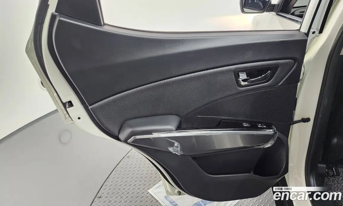 SsangYong TIBOLI 2022 1.5 автомат (гидро), фото 15 SsangYong TIBOLI 2022 1.5 автомат (гидро), фото 15