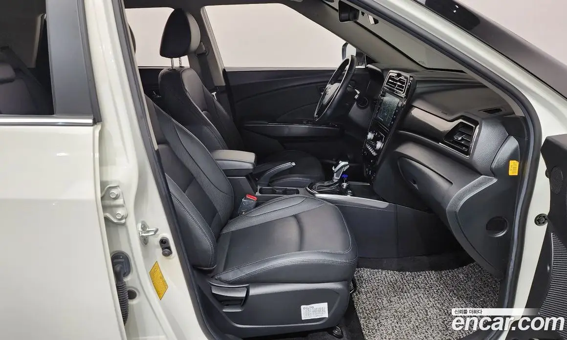 SsangYong TIBOLI 2022 1.5 автомат (гидро), фото 16 SsangYong TIBOLI 2022 1.5 автомат (гидро), фото 16