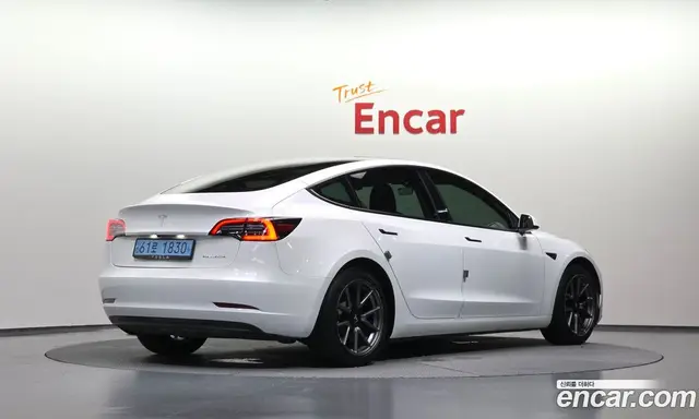 Tesla Model 3 2022 0.2 автомат (гидро), миниатюра 2