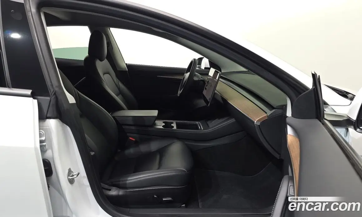 Tesla Model 3 2022 0.2 автомат (гидро), фото 17