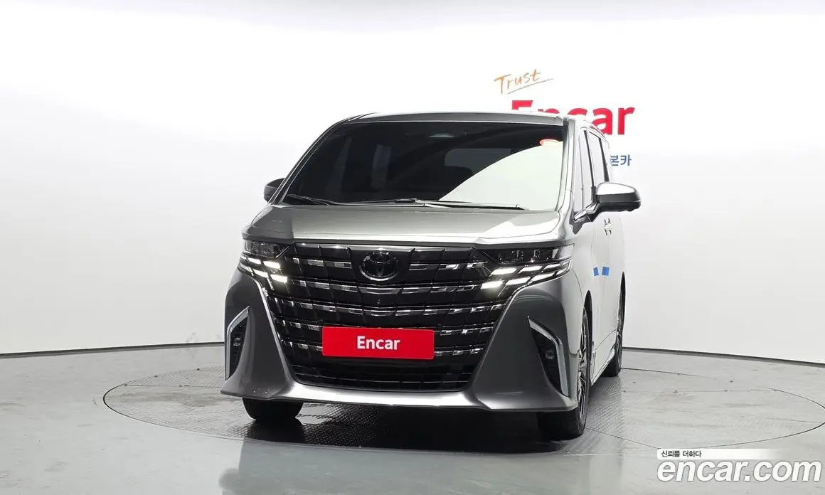 Toyota Alphard 2024 2.5 автомат (гидро), фото 3