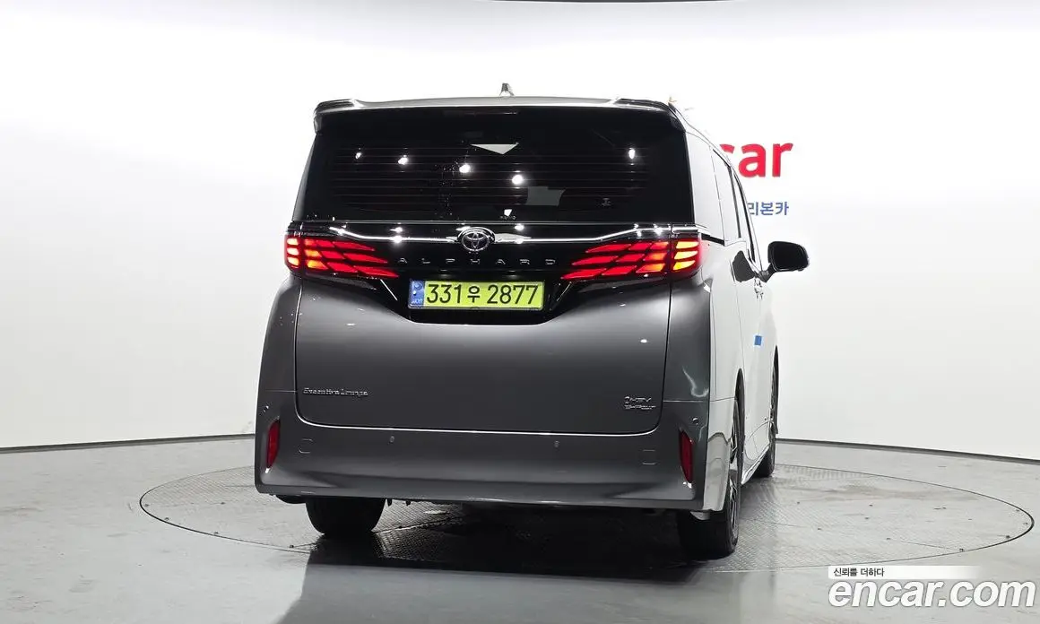 Toyota Alphard 2024 2.5 автомат (гидро), фото 4