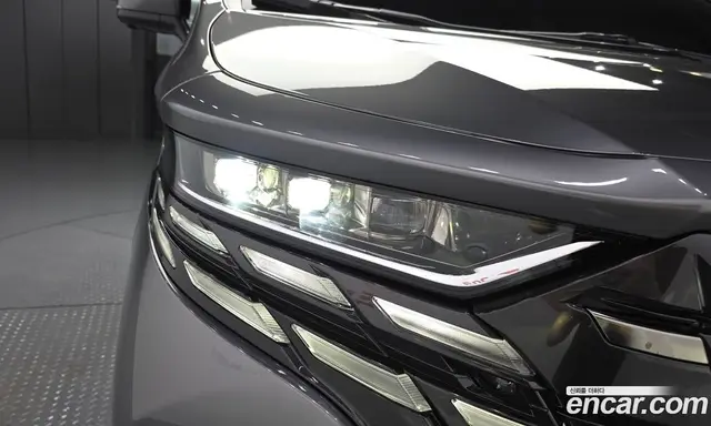 Toyota Alphard 2024 2.5 автомат (гидро), миниатюра 8