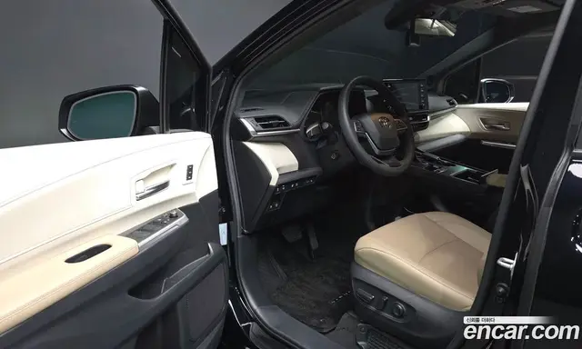Toyota Sienna 2024 2.5 автомат (гидро), миниатюра 12