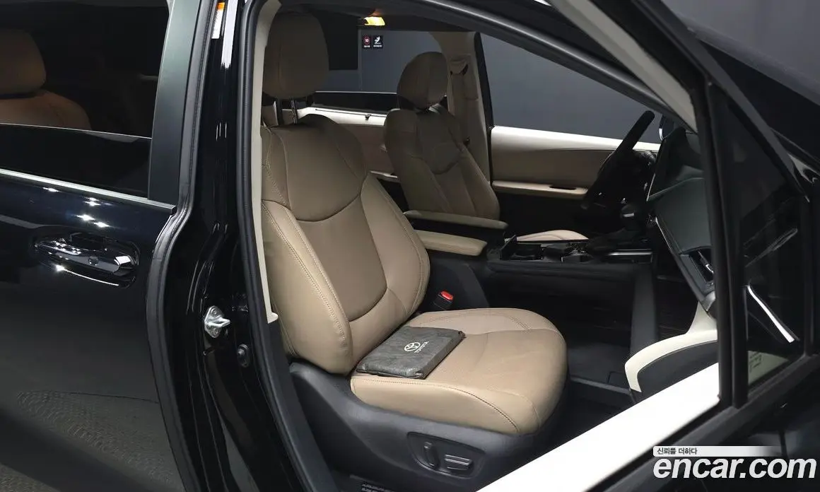 Toyota Sienna 2024 2.5 автомат (гидро), фото 15 Toyota Sienna 2024 2.5 автомат (гидро), фото 15